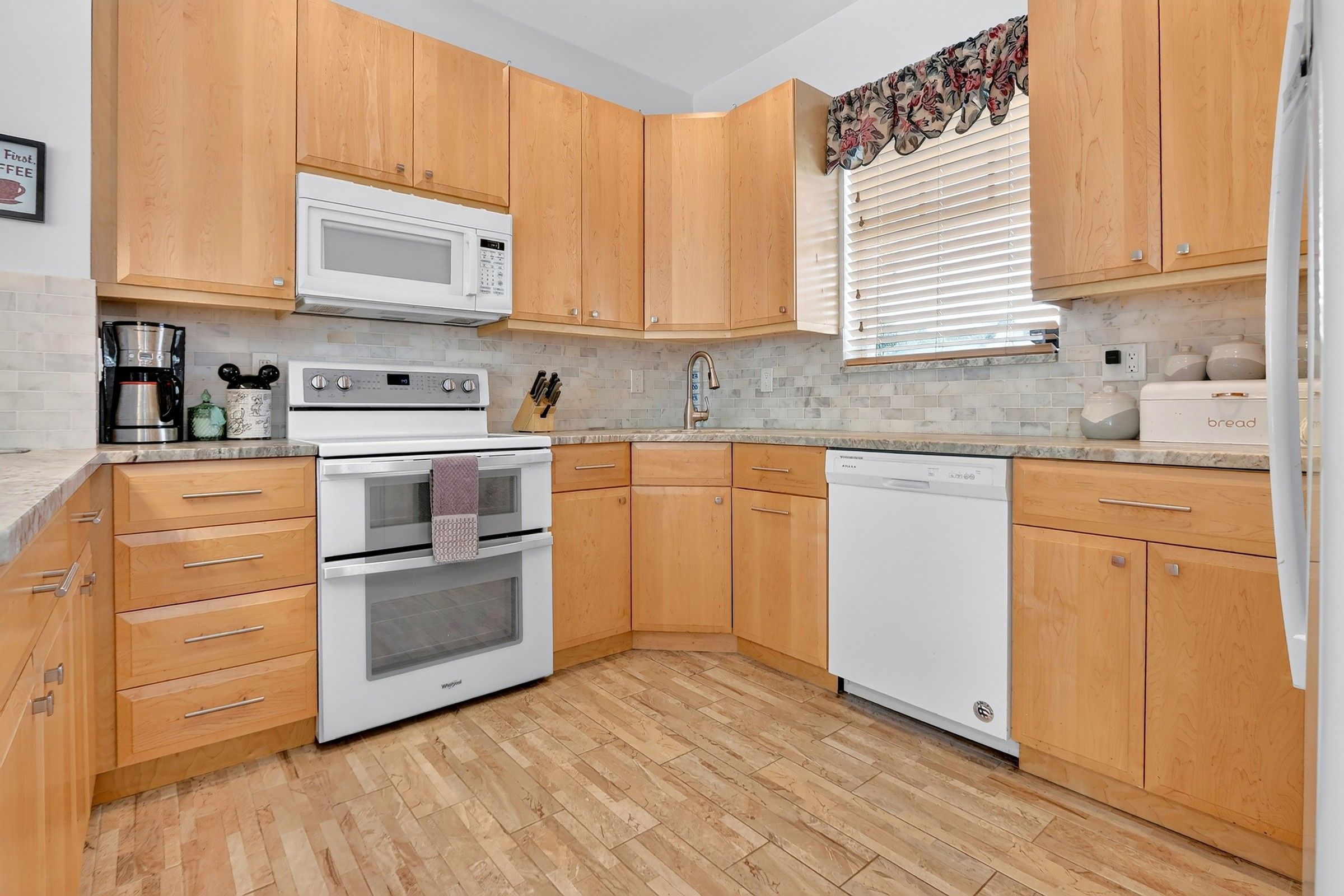  840 NE 14th Pl, Fort Lauderdale, FL, 33304 - 物件實景