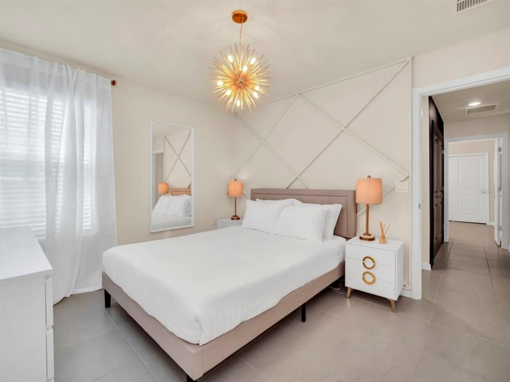 Davenport, Florida, 33897, United States, 10 Bedrooms Bedrooms, ,8 BathroomsBathrooms,Residential,For Sale,1736940