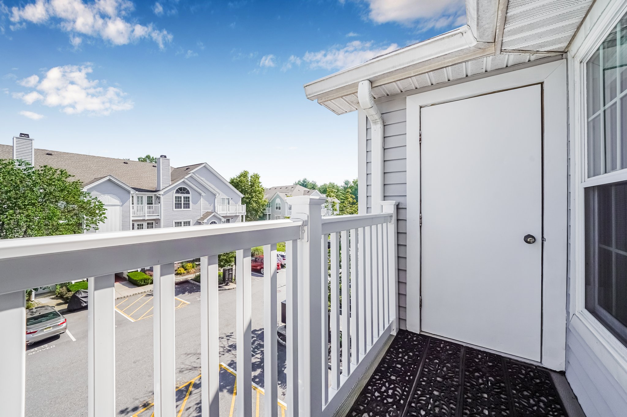 Montville, New Jersey, 07045, United States, 3 Bedrooms Bedrooms, ,2 BathroomsBathrooms,Residential,For Sale,1921284
