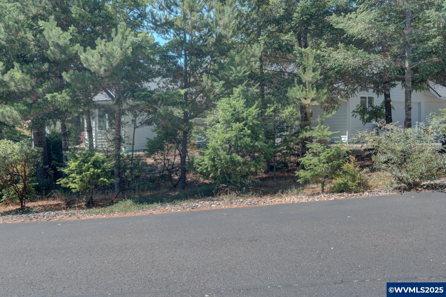 Florence, Oregon, 97439, United States, 3 Bedrooms Bedrooms, ,3 BathroomsBathrooms,Residential,For Sale,1942311
