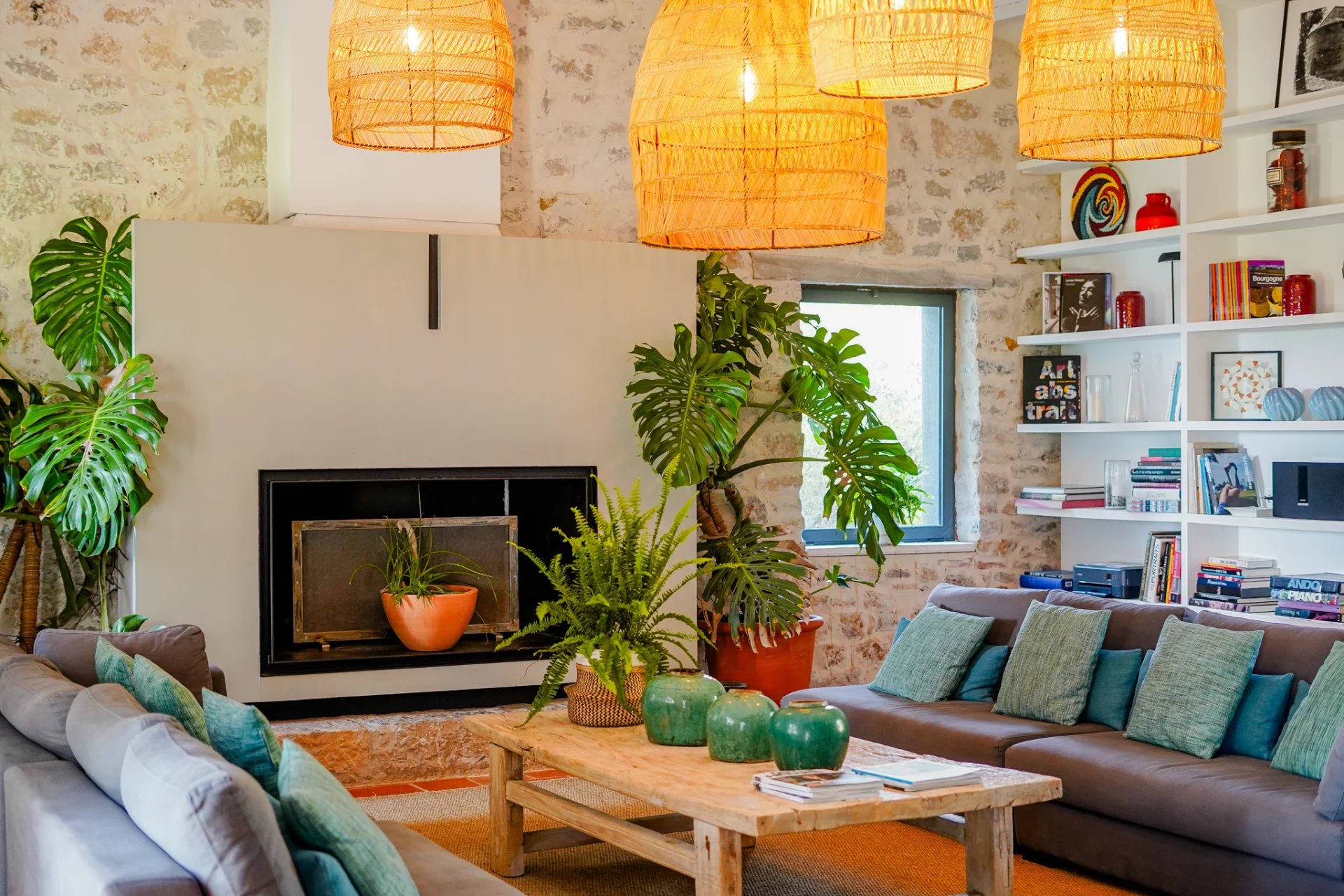 Flayosc, Provence-Alpes-Côte d’Azur, 83780, FR, 8 Bedrooms Bedrooms, ,7 BathroomsBathrooms,Residential,For Sale,1988944