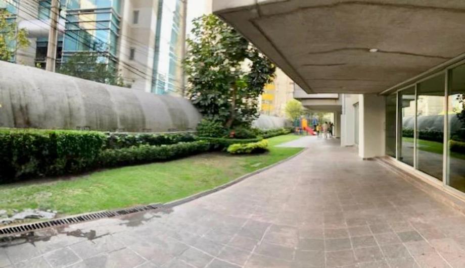 Cerrada de Tecamachalco, Miguel Hidalgo, Ciudad de México, 11650, Mexico, 3 Bedrooms Bedrooms, ,3 BathroomsBathrooms,Residential,For Sale,Cerrada de Tecamachalco,1444611