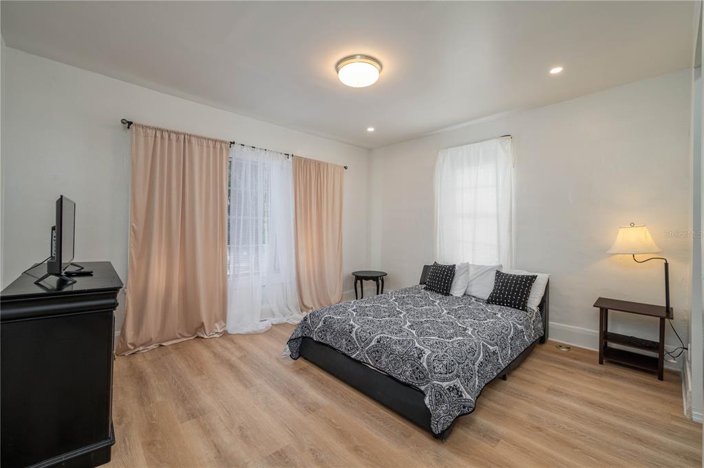 Winter Haven, Florida, 33880, United States, 4 Bedrooms Bedrooms, ,2 BathroomsBathrooms,Residential,For Sale,1954877