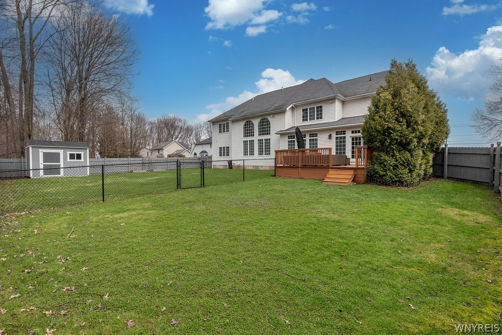 Grand Island, New York, 14072, United States, 5 Bedrooms Bedrooms, ,6 BathroomsBathrooms,Residential,For Sale,2032709