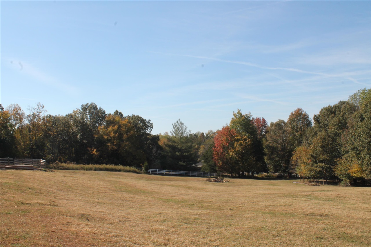 Bowling Green, Kentucky, 42101, United States, 3 Bedrooms Bedrooms, ,2 BathroomsBathrooms,Residential,For Sale,1838101