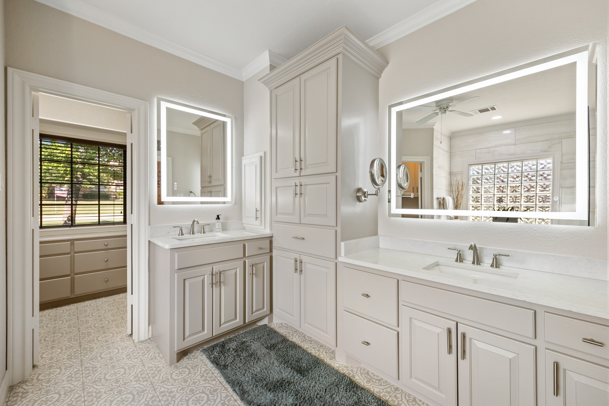 Midlothian, Texas, 76065, United States, 4 Bedrooms Bedrooms, ,3 BathroomsBathrooms,Residential,For Sale,1972696