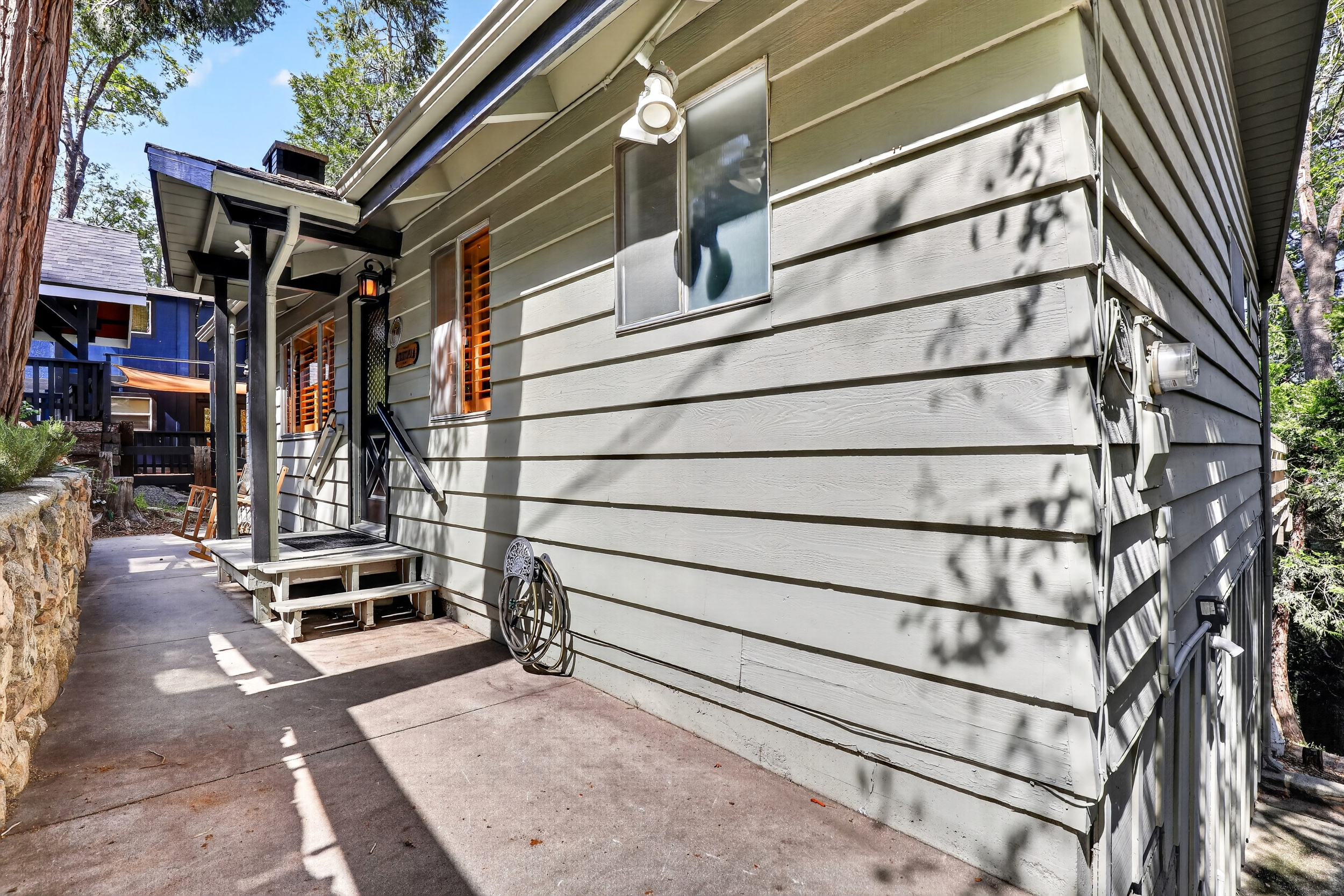  176 Fir Terrace, Cedar Glen, CA 92321 - 物件實景