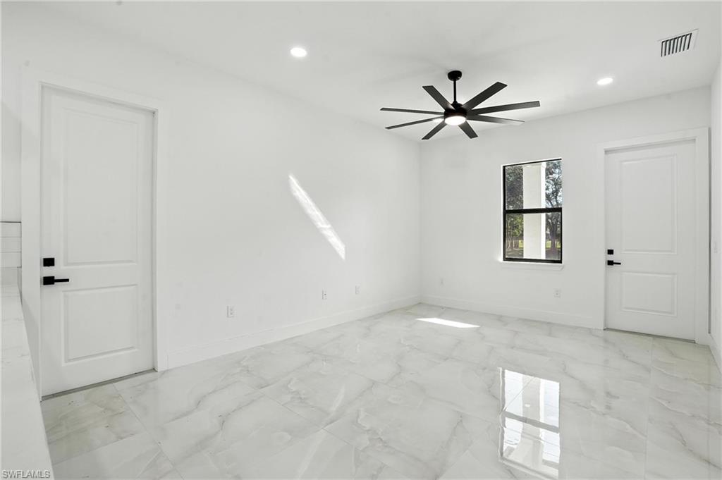 Lehigh Acres, Florida, 33973, United States, 6 Bedrooms Bedrooms, ,4 BathroomsBathrooms,Residential,For Sale,1891915