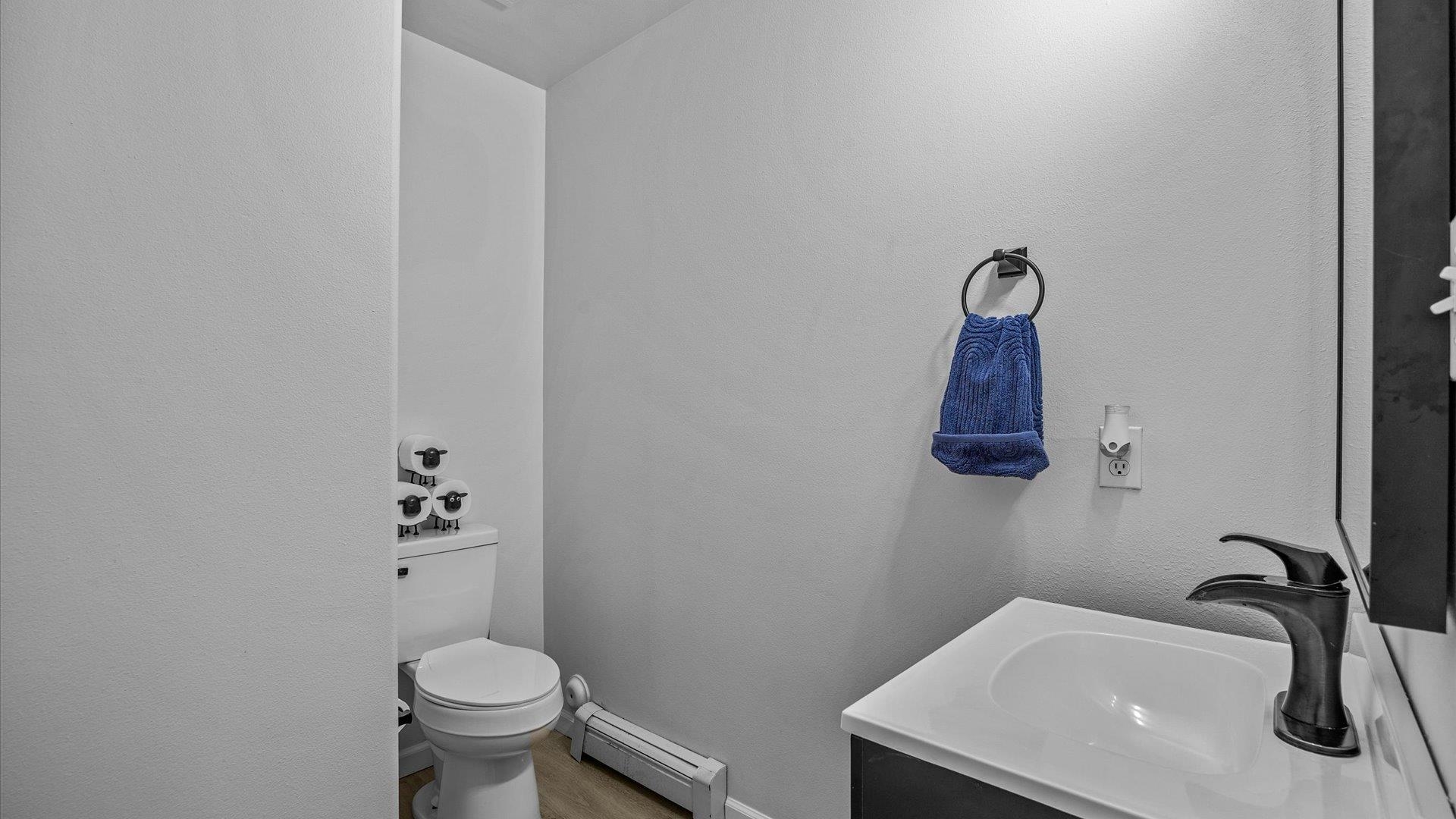 Grand Junction, Colorado, 81504, United States, 4 Bedrooms Bedrooms, ,3 BathroomsBathrooms,Residential,For Sale,1907193