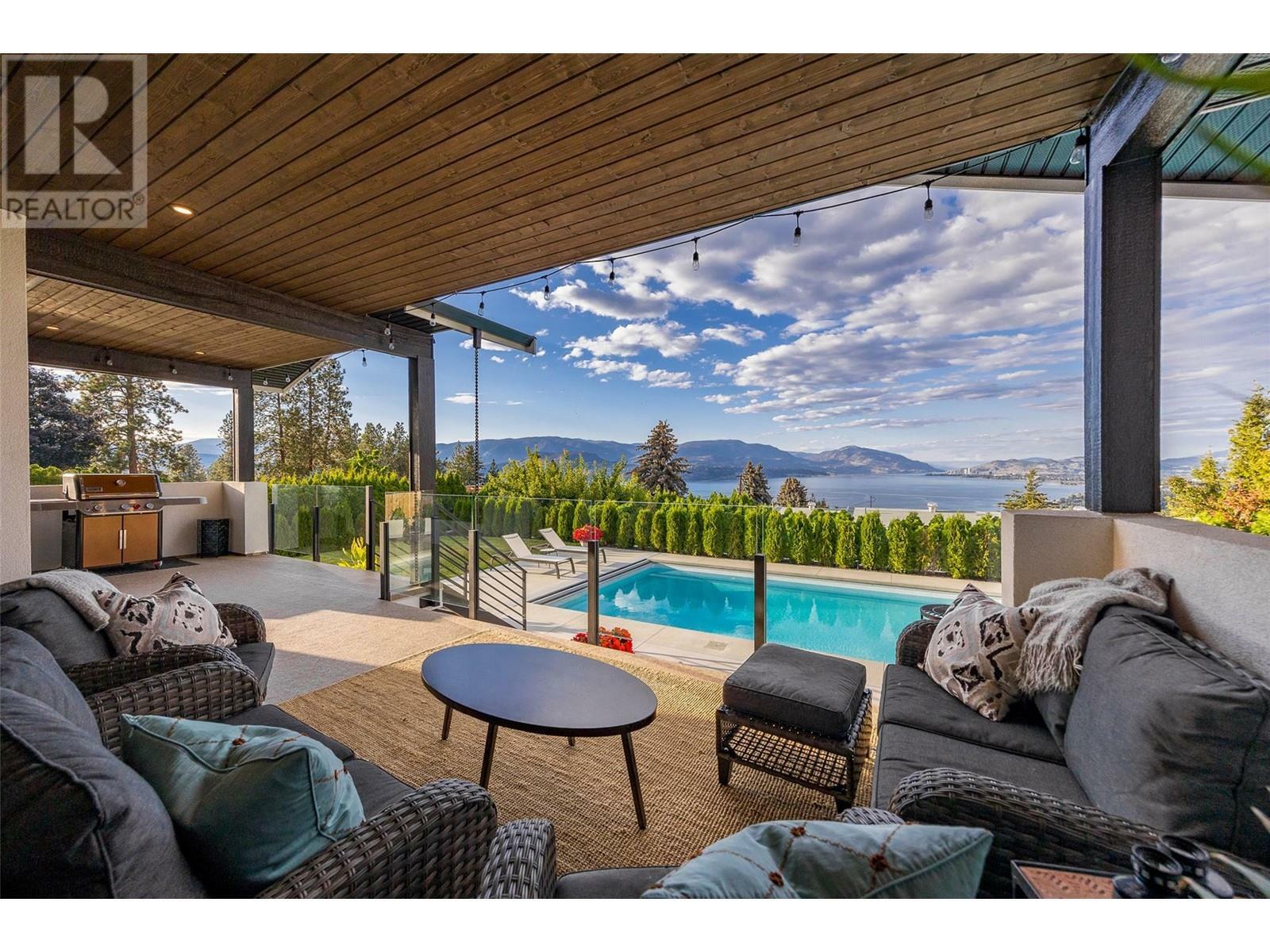 KELOWNA, British Columbia, V1W 4L1, CA, 4 Bedrooms Bedrooms, ,4 BathroomsBathrooms,Residential,For Sale,1838056