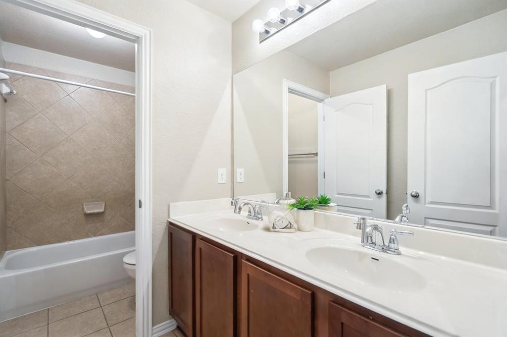 Round Rock, Texas, 78665, United States, 3 Bedrooms Bedrooms, ,2 BathroomsBathrooms,Residential,For Sale,1784859