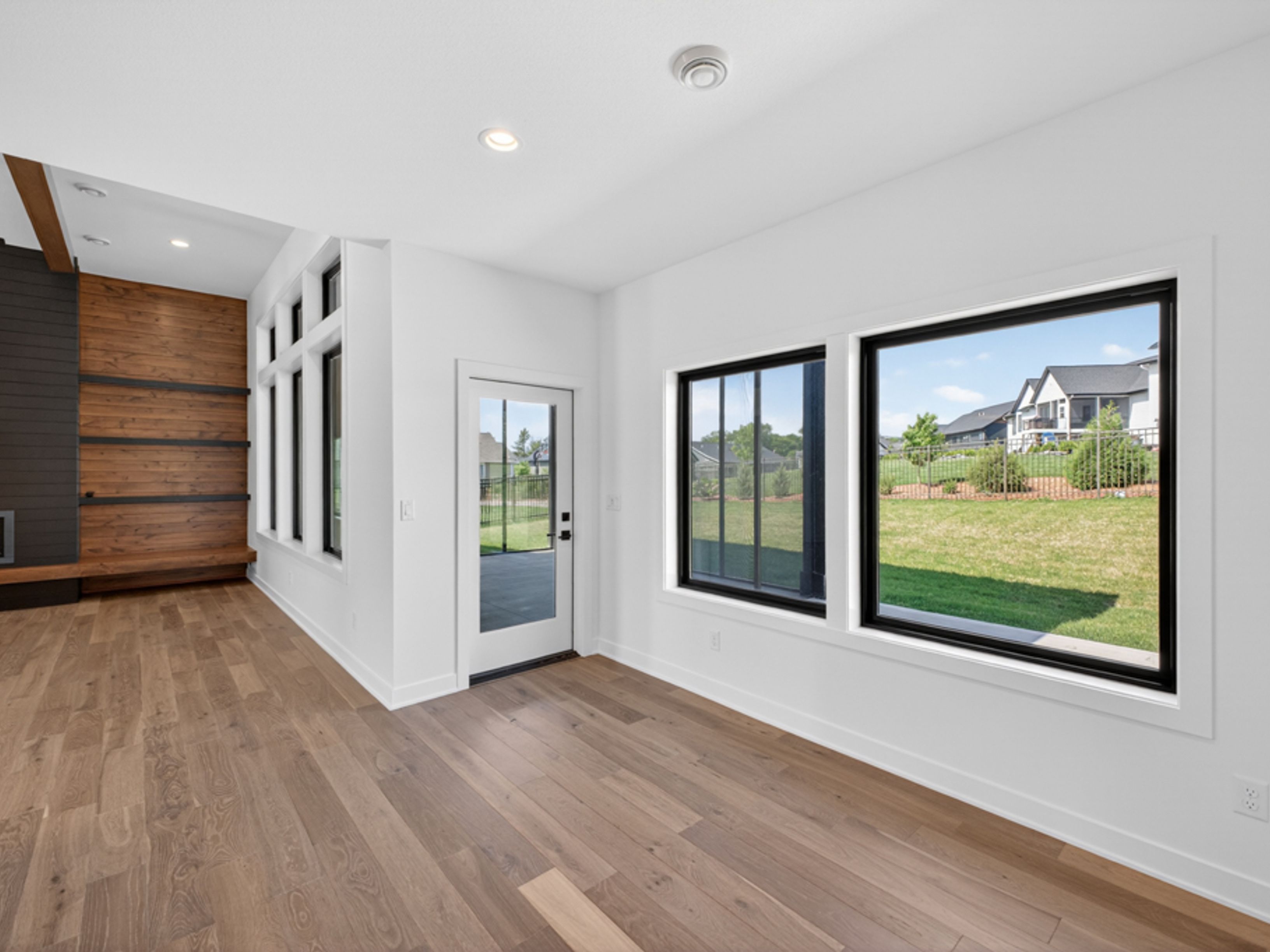  New Construction Prairie-Modern Home in Century Valley - 物件實景