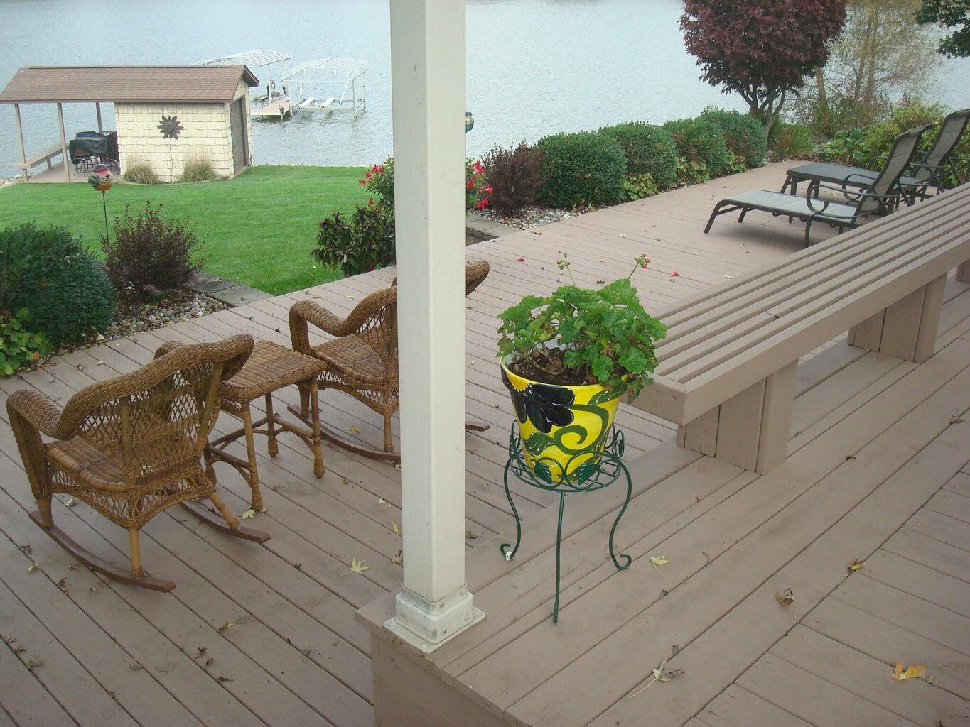 Camden, Michigan, 49232, United States, 5 Bedrooms Bedrooms, ,3 BathroomsBathrooms,Residential,For Sale,1887942