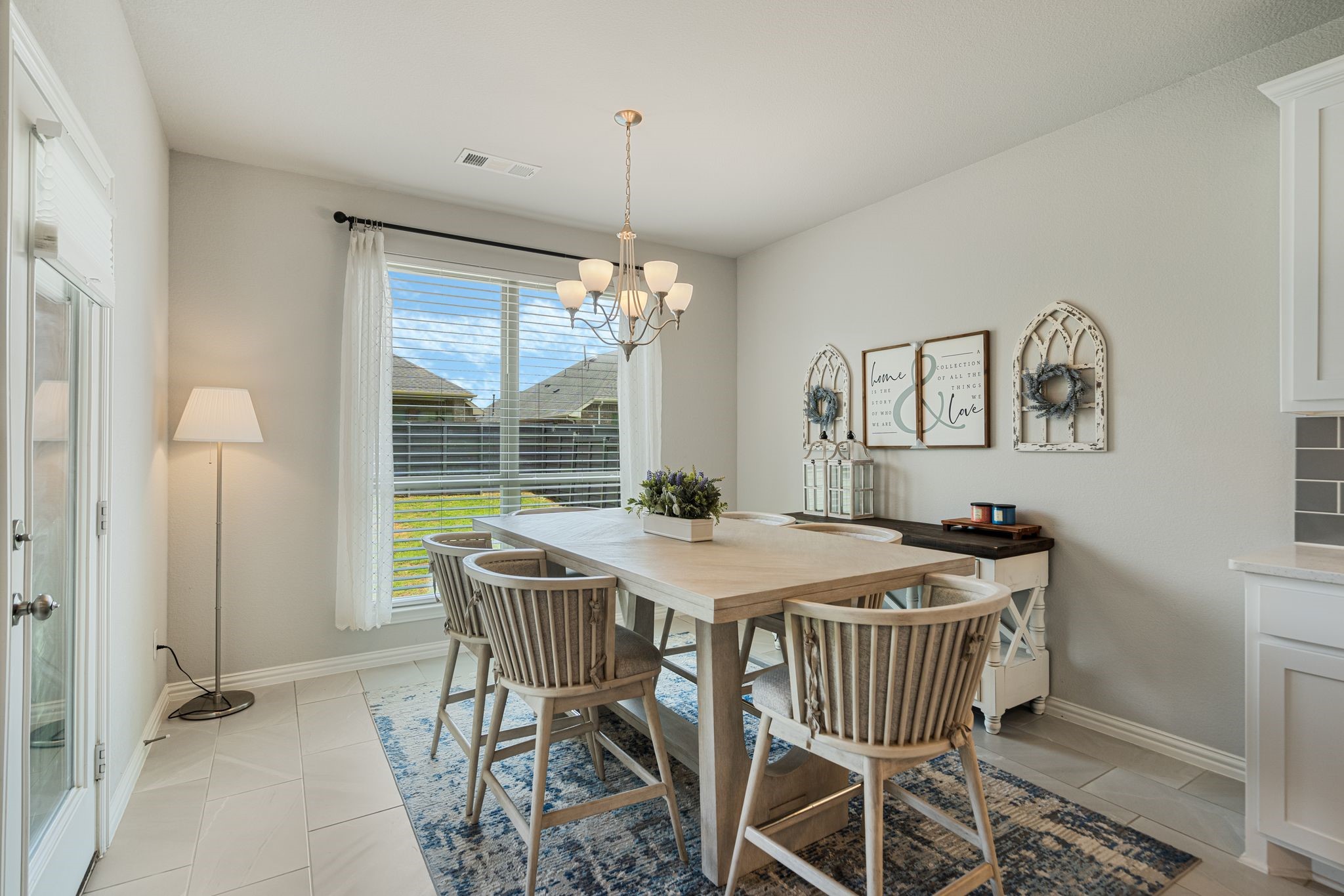 Little Elm, Texas, 76227, United States, 4 Bedrooms Bedrooms, ,3 BathroomsBathrooms,Residential,For Sale,1848680