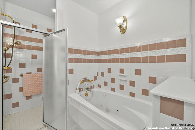 Medina, Texas, 78055, United States, 4 Bedrooms Bedrooms, ,3 BathroomsBathrooms,Residential,For Sale,1961277