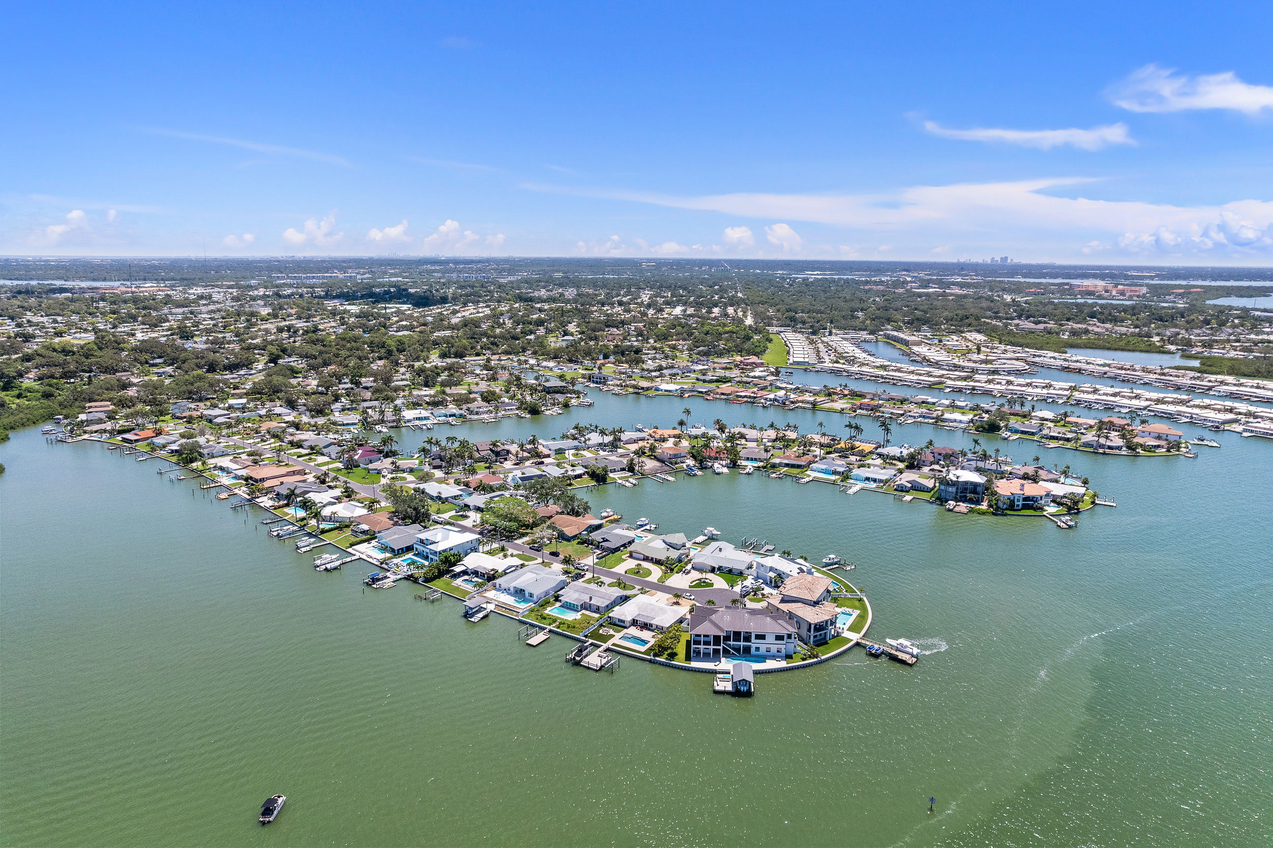 Seminole, Florida, 33772, United States, 3 Bedrooms Bedrooms, ,3 BathroomsBathrooms,Residential,For Sale,1900666