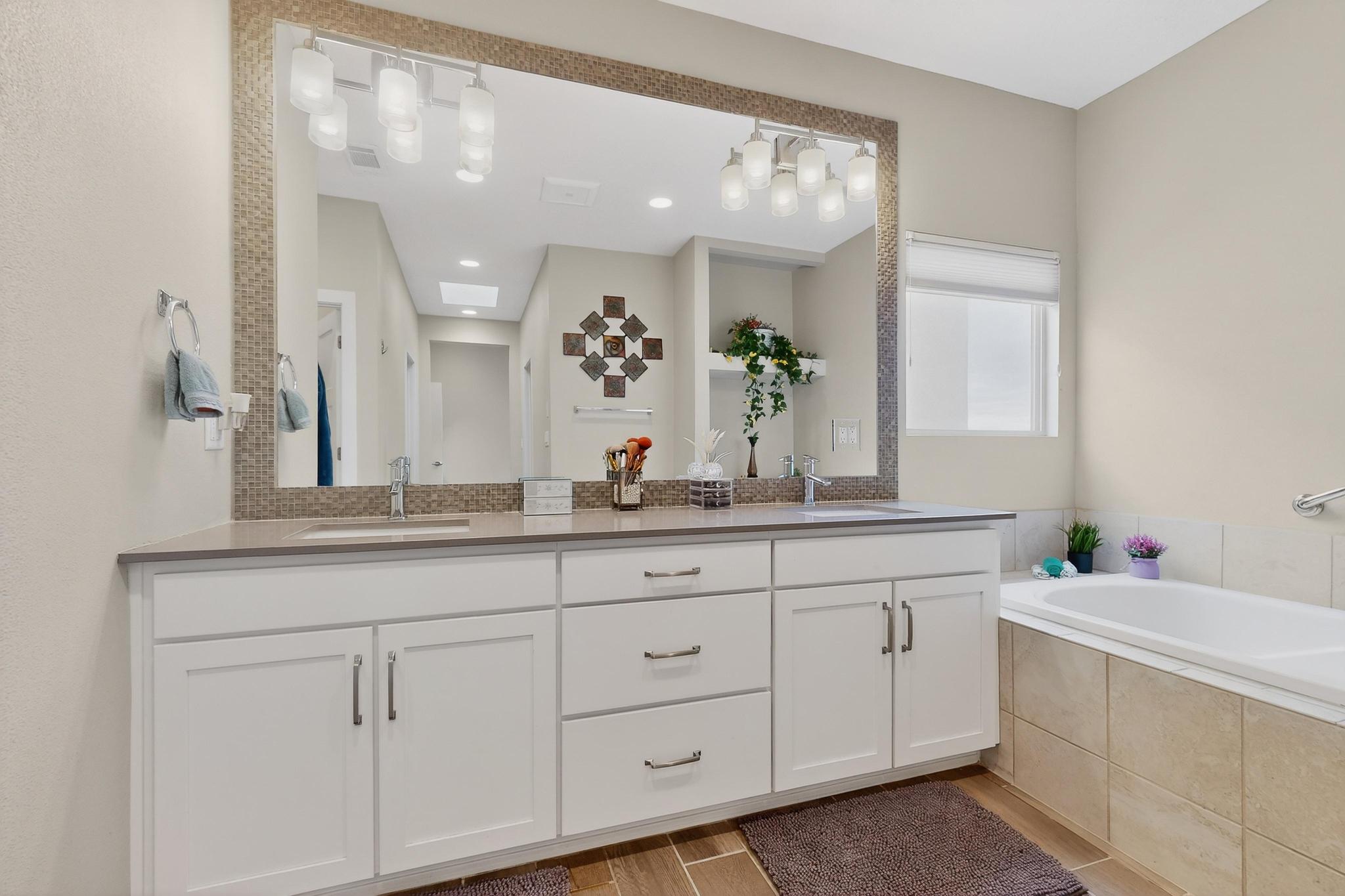 Albuquerque, New Mexico, 87120, United States, 3 Bedrooms Bedrooms, ,3 BathroomsBathrooms,Residential,For Sale,2008815