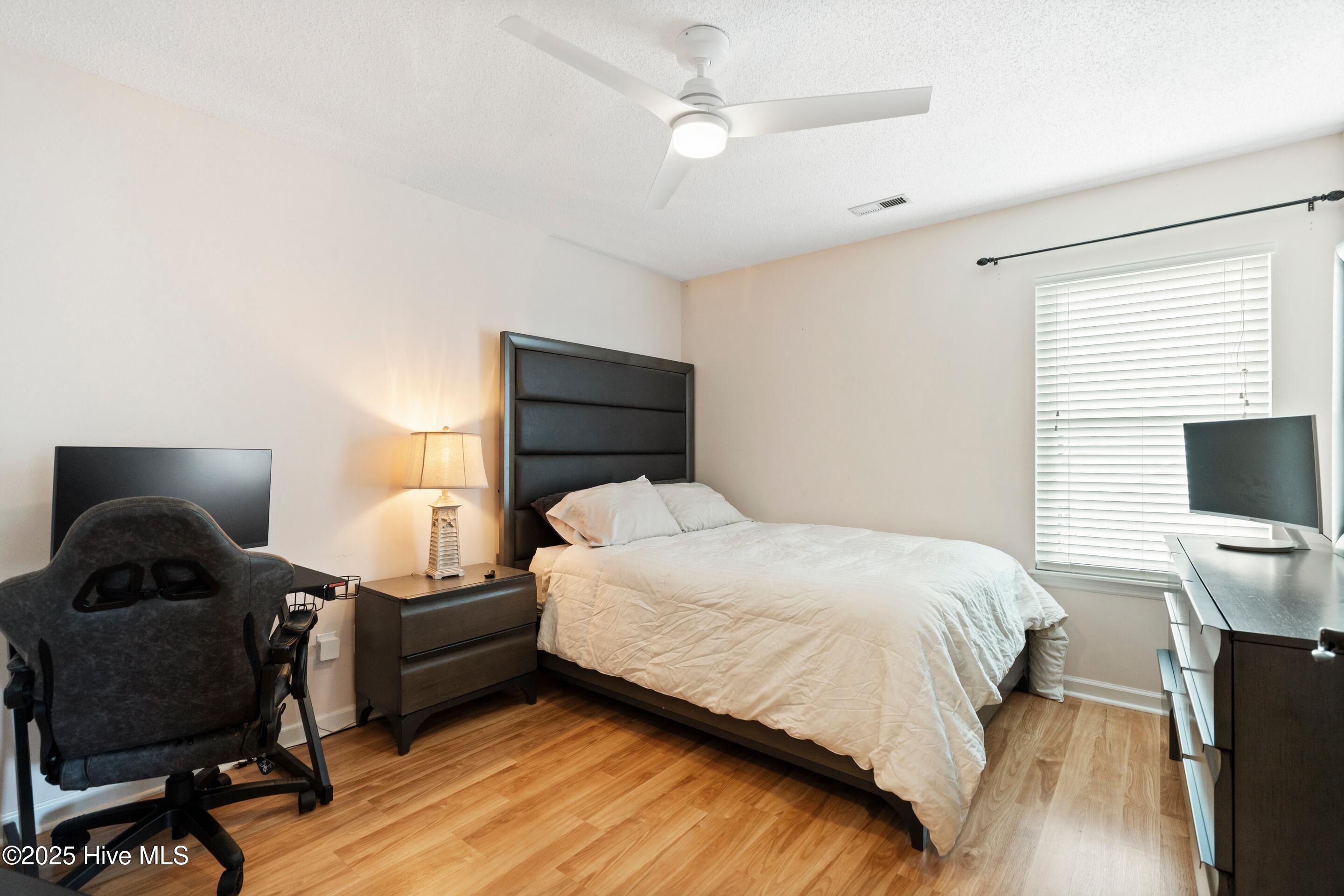 Wilmington, North Carolina, 28411, United States, 4 Bedrooms Bedrooms, ,3 BathroomsBathrooms,Residential,For Sale,1924984