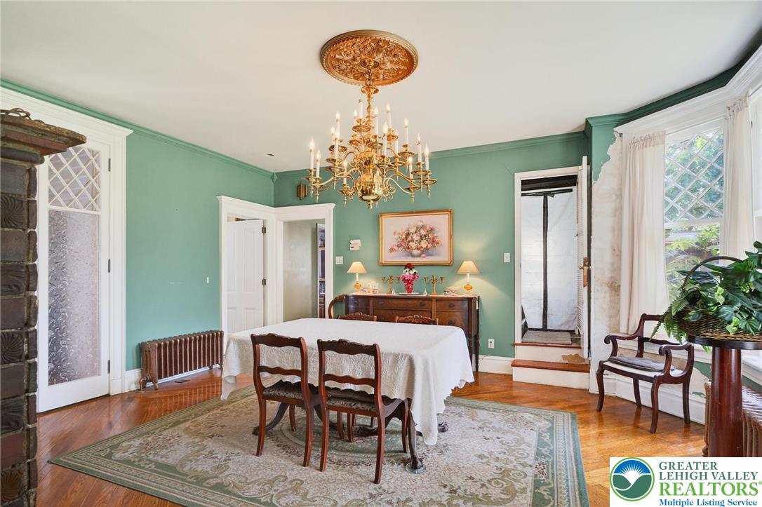 Jim Thorpe Boro, Pennsylvania, 18229, United States, 7 Bedrooms Bedrooms, ,3 BathroomsBathrooms,Residential,For Sale,1903669