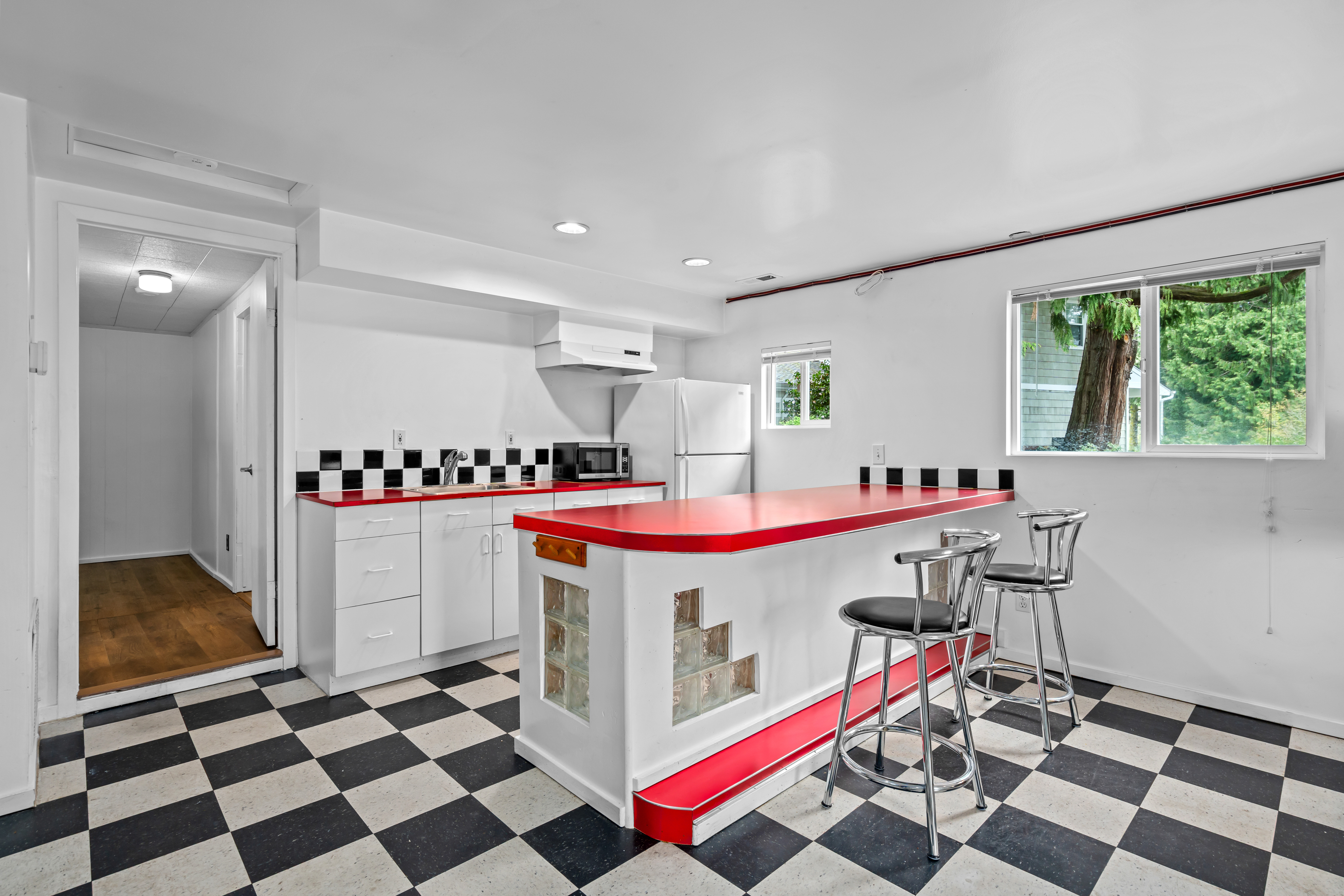  6810 NE Wood Bay Lane, Poulsbo, WA 98370 - 物件實景