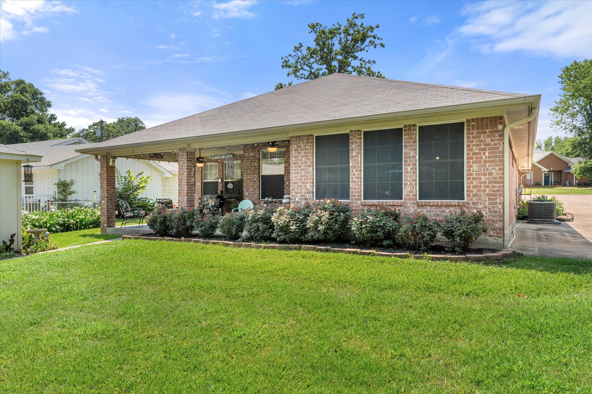 Gun Barrel City, Texas, 75156, United States, 3 Bedrooms Bedrooms, ,2 BathroomsBathrooms,Residential,For Sale,1862445