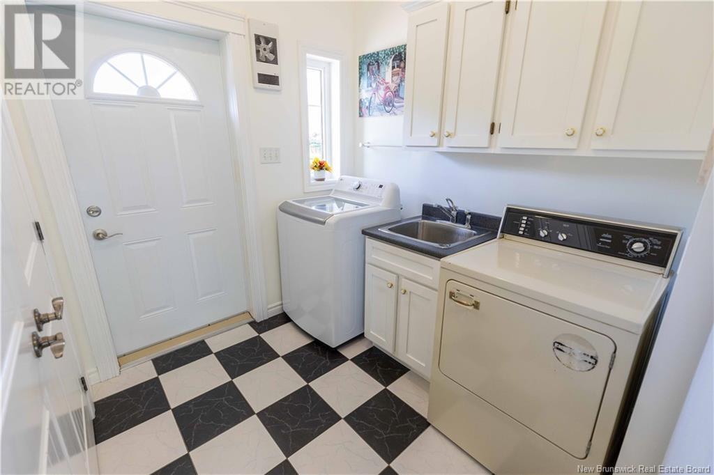 SAINT ANDREWS, New Brunswick, E5B 2N2, CA, 3 Bedrooms Bedrooms, ,3 BathroomsBathrooms,Residential,For Sale,1903428