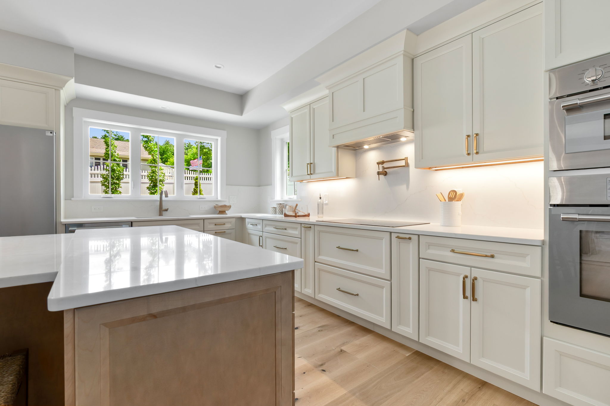  4 Brown Ave, Newburyport, MA, 01950 - 物件實景