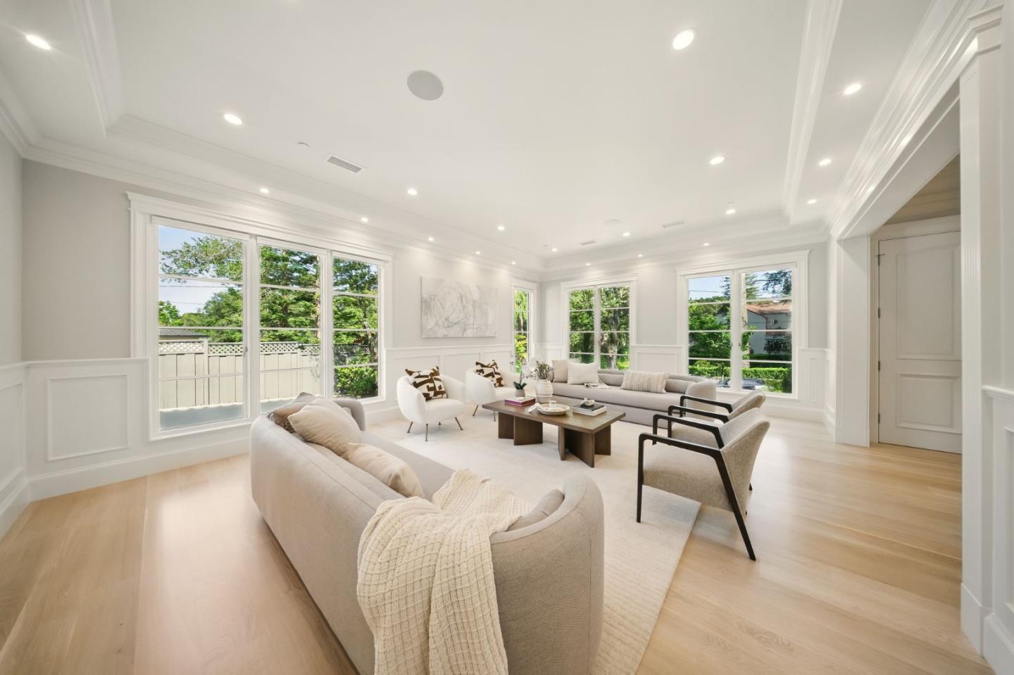 San Mateo, California, 94402, United States, 4 Bedrooms Bedrooms, ,6 BathroomsBathrooms,Residential,For Sale,1836989