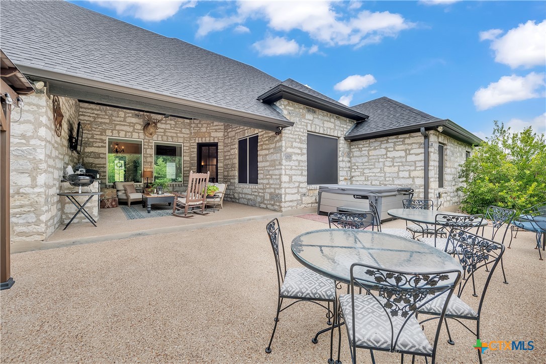 Salado, Texas, 76571, United States, 4 Bedrooms Bedrooms, ,3 BathroomsBathrooms,Residential,For Sale,1895427