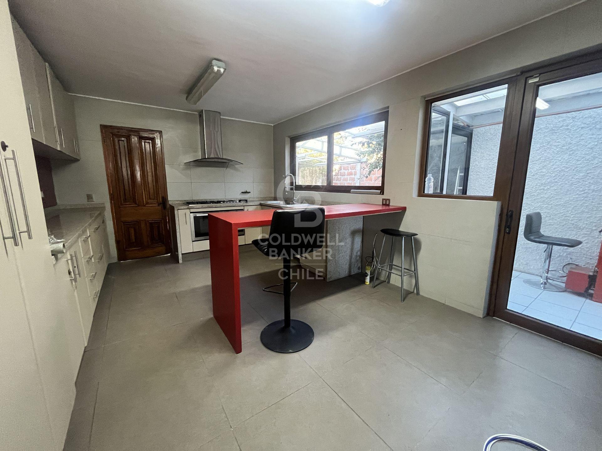 Lo Barnechea, Chile, 6 Bedrooms Bedrooms, ,6 BathroomsBathrooms,Residential,For Sale,1838824
