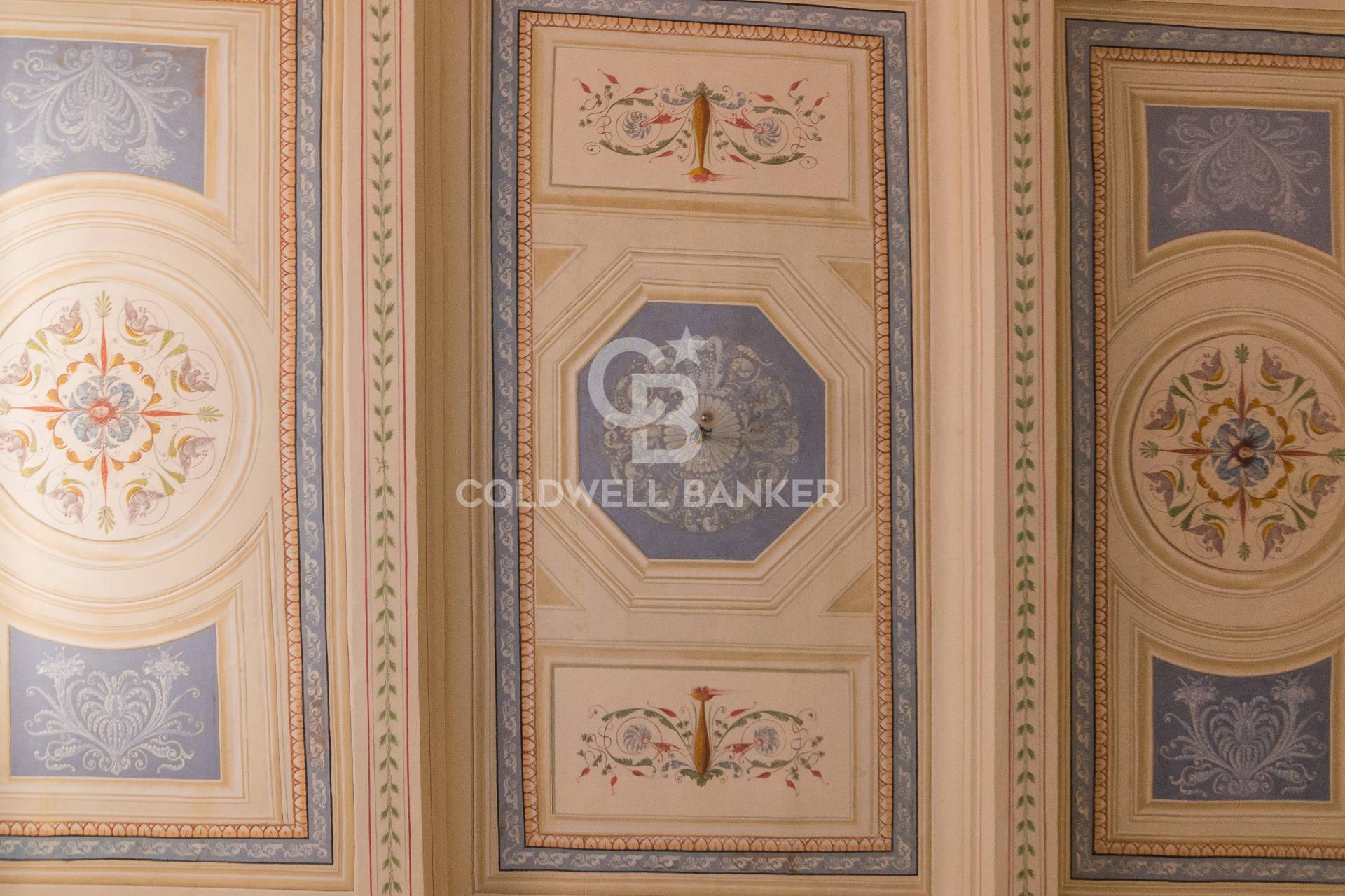 Mondaino, Rimini, 47040, IT, 10 Bedrooms Bedrooms, ,4 BathroomsBathrooms,Residential,For Sale,1890233