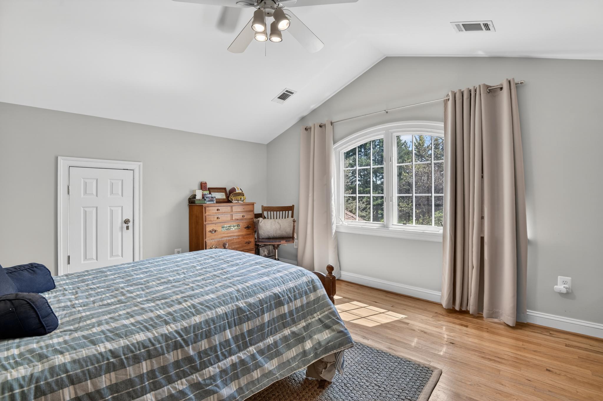  5807 Grosvenor Lane, Bethesda, MD, 20814 - 物件實景