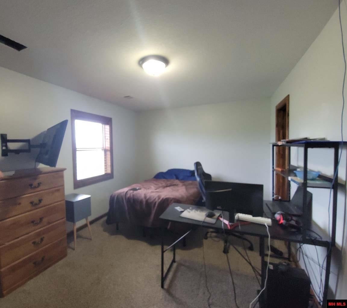 Franklin, Arkansas, 72536, United States, 5 Bedrooms Bedrooms, ,3 BathroomsBathrooms,Residential,For Sale,2039993