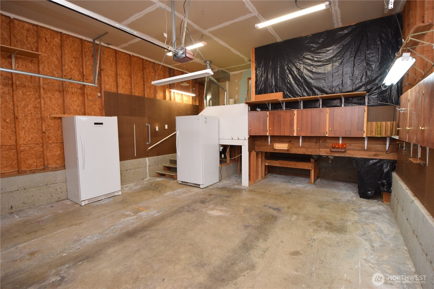 Port Orchard, Washington, 98366, United States, 3 Bedrooms Bedrooms, ,1 BathroomBathrooms,Residential,For Sale,1966865