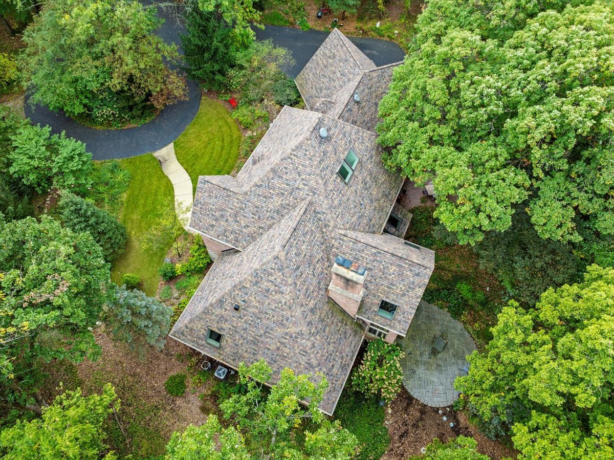 St. Charles, Illinois, 60175, United States, 4 Bedrooms Bedrooms, ,5 BathroomsBathrooms,Residential,For Sale,1848567