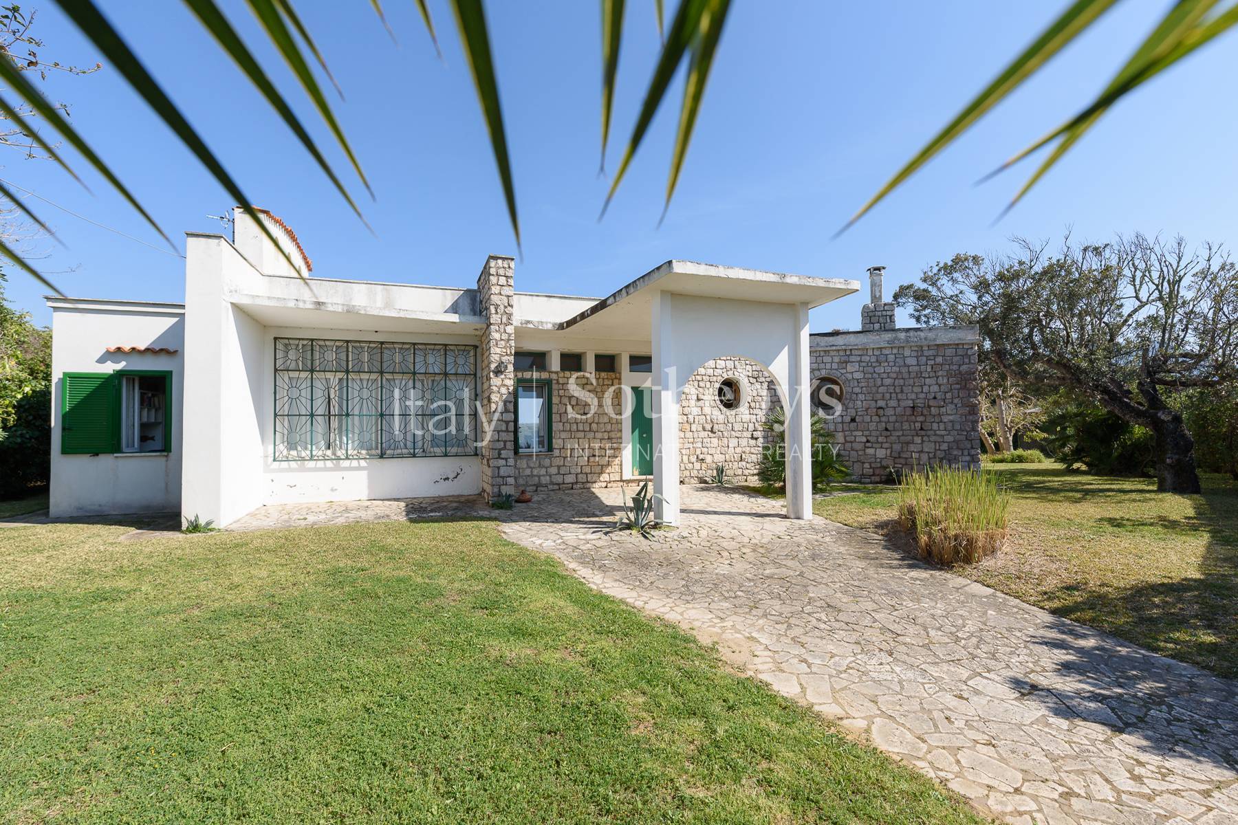  Exclusive Seafront Villa with Private Dock in Sabaudia - 物件實景