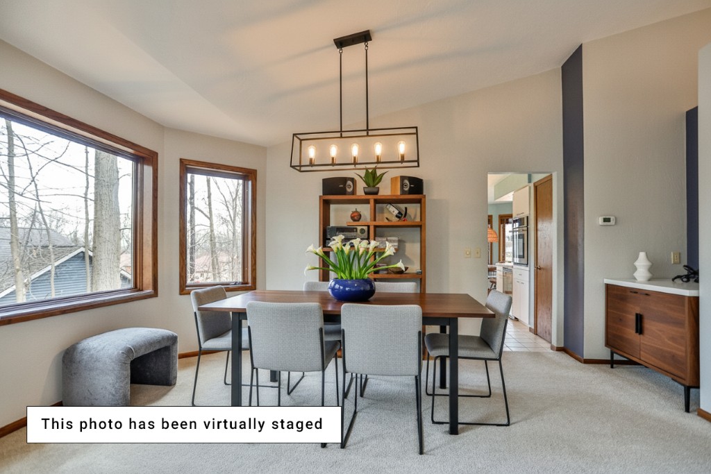 Wausau, Wisconsin, 54401, United States, 3 Bedrooms Bedrooms, ,3 BathroomsBathrooms,Residential,For Sale,1997344