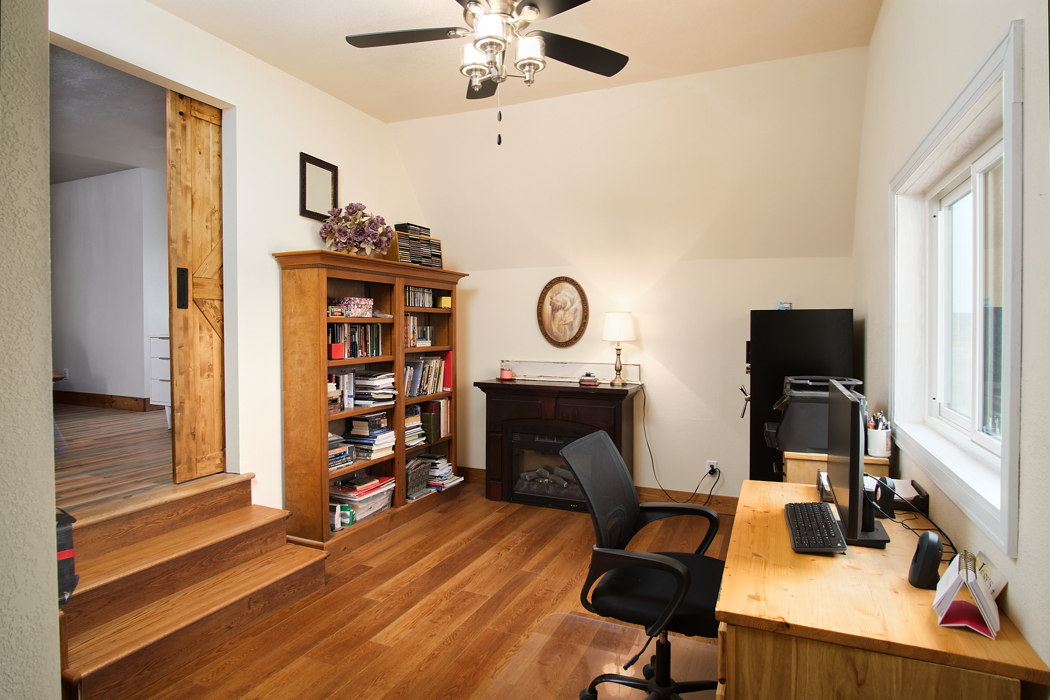 Hot Springs, South Dakota, 57747, United States, 3 Bedrooms Bedrooms, ,2 BathroomsBathrooms,Residential,For Sale,1993817