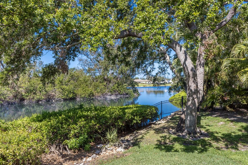 Longboat Key, Florida, 34228, United States, 5 Bedrooms Bedrooms, ,4 BathroomsBathrooms,Residential,For Sale,1785002