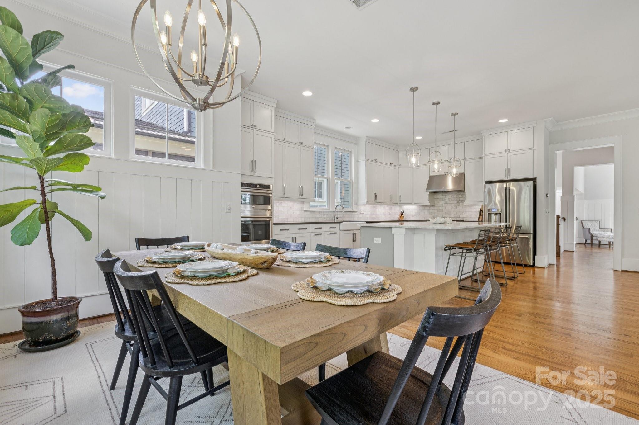 Charlotte, North Carolina, 28204, United States, 4 Bedrooms Bedrooms, ,5 BathroomsBathrooms,Residential,For Sale,1906125