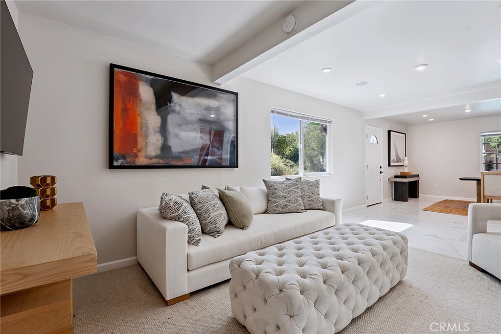 Calabasas, California, 91302, United States, 7 Bedrooms Bedrooms, ,7 BathroomsBathrooms,Residential,For Sale,1951012