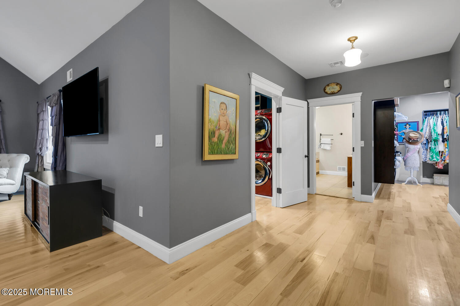 Middletown, New Jersey, 07748, United States, 4 Bedrooms Bedrooms, ,5 BathroomsBathrooms,Residential,For Sale,1990741