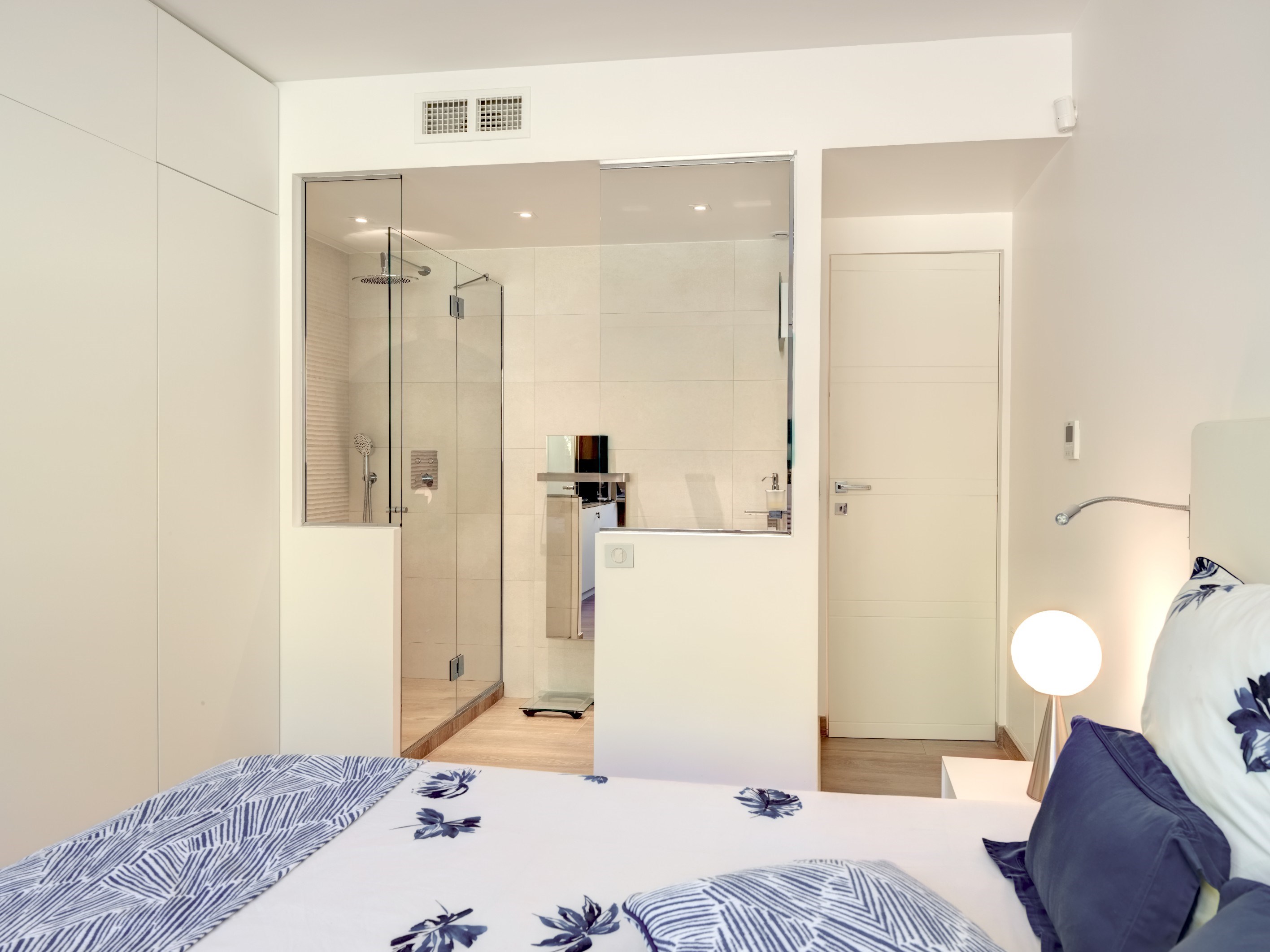  Le Cannet 2 bedroom apartment with terrace near Cannes French Riviera investmen… - 物件實景