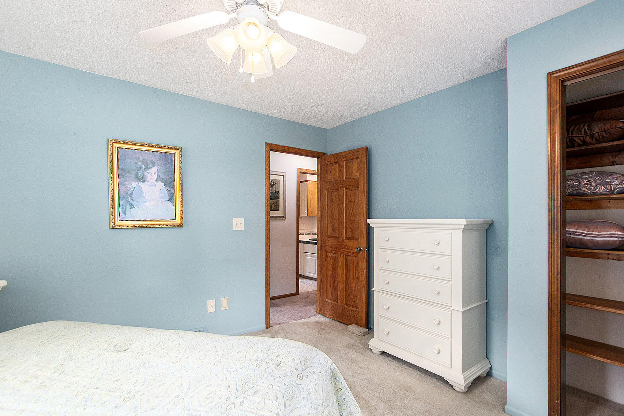 Holland, Michigan, 49424, United States, 3 Bedrooms Bedrooms, ,2 BathroomsBathrooms,Residential,For Sale,1918731