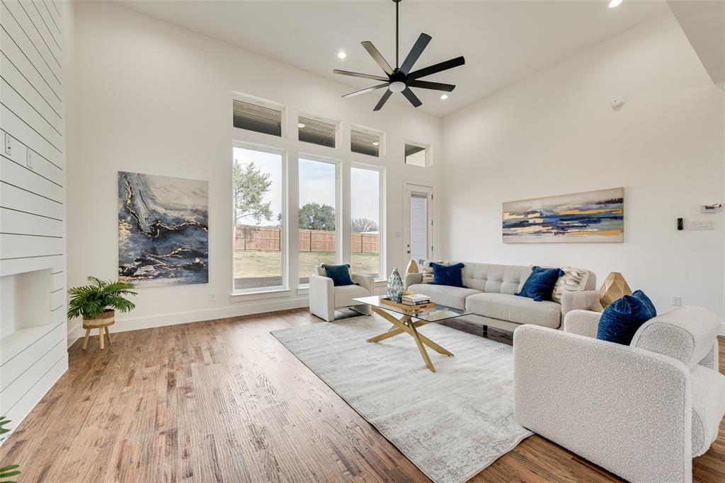 Dallas, Texas, 75232, United States, 4 Bedrooms Bedrooms, ,4 BathroomsBathrooms,Residential,For Sale,2009985