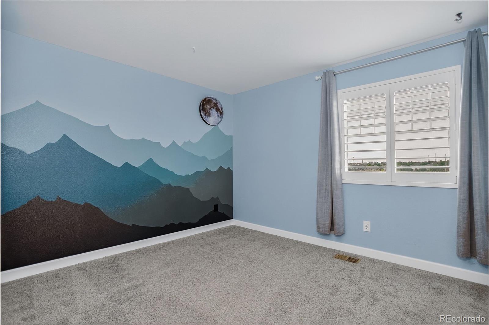 Aurora, Colorado, 80015, United States, 3 Bedrooms Bedrooms, ,2 BathroomsBathrooms,Residential,For Sale,1911387