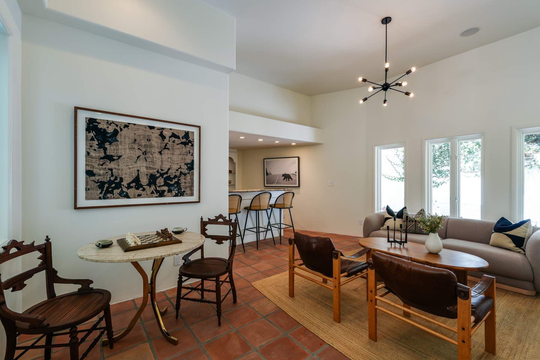  2216 East Live Oak Drive - 物件實景
