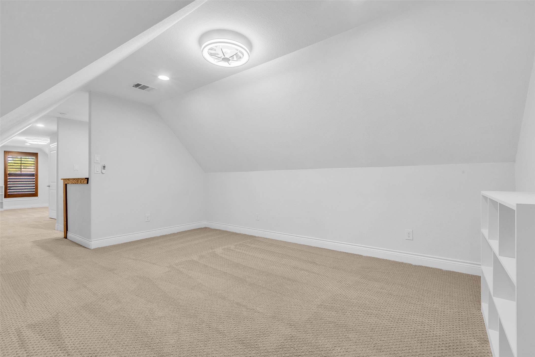 Montgomery, Texas, 77356, United States, 4 Bedrooms Bedrooms, ,4 BathroomsBathrooms,Residential,For Sale,1989198