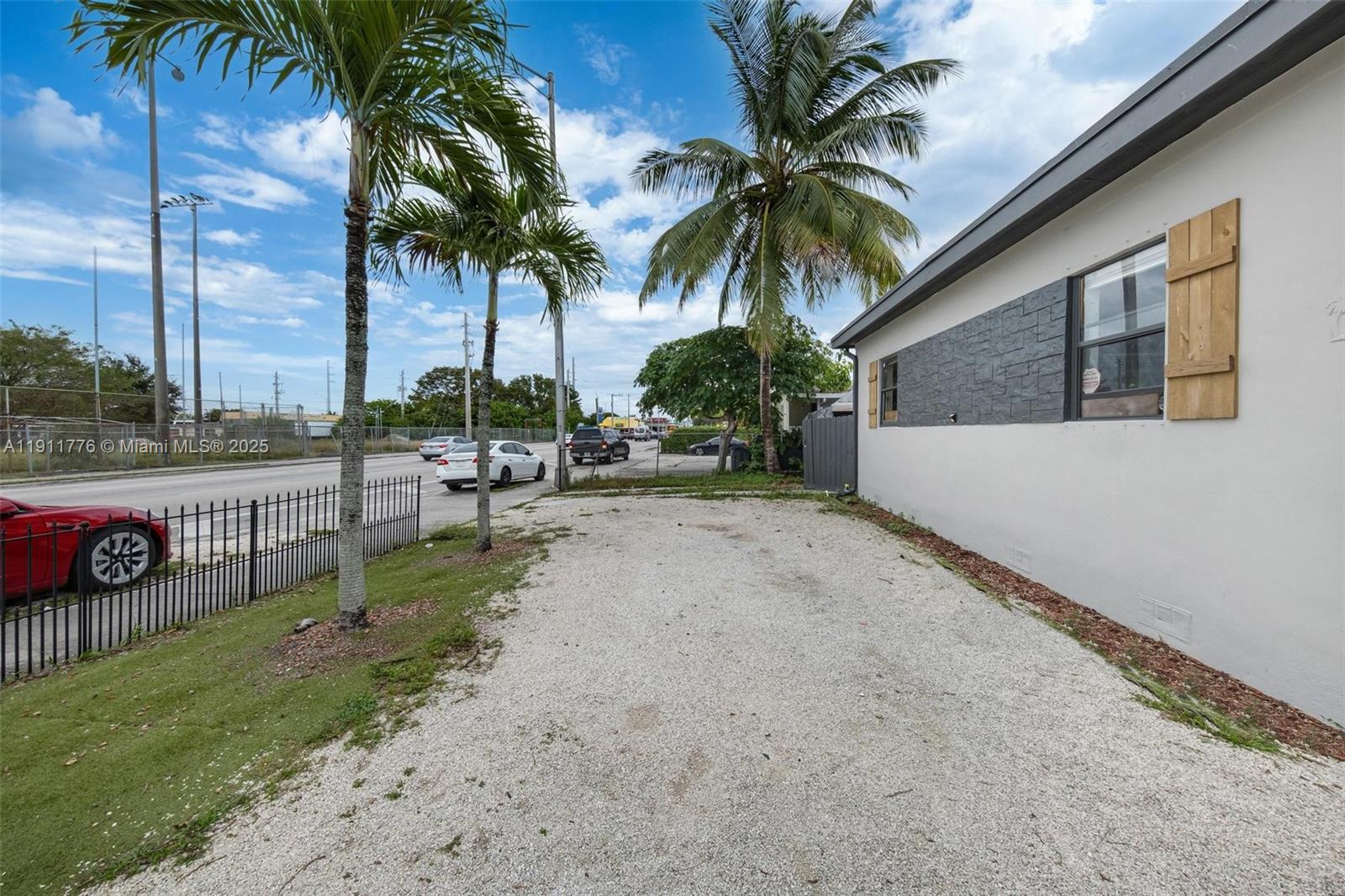 North Miami, Florida, 33168, United States, ,Residential,For Sale,1991833