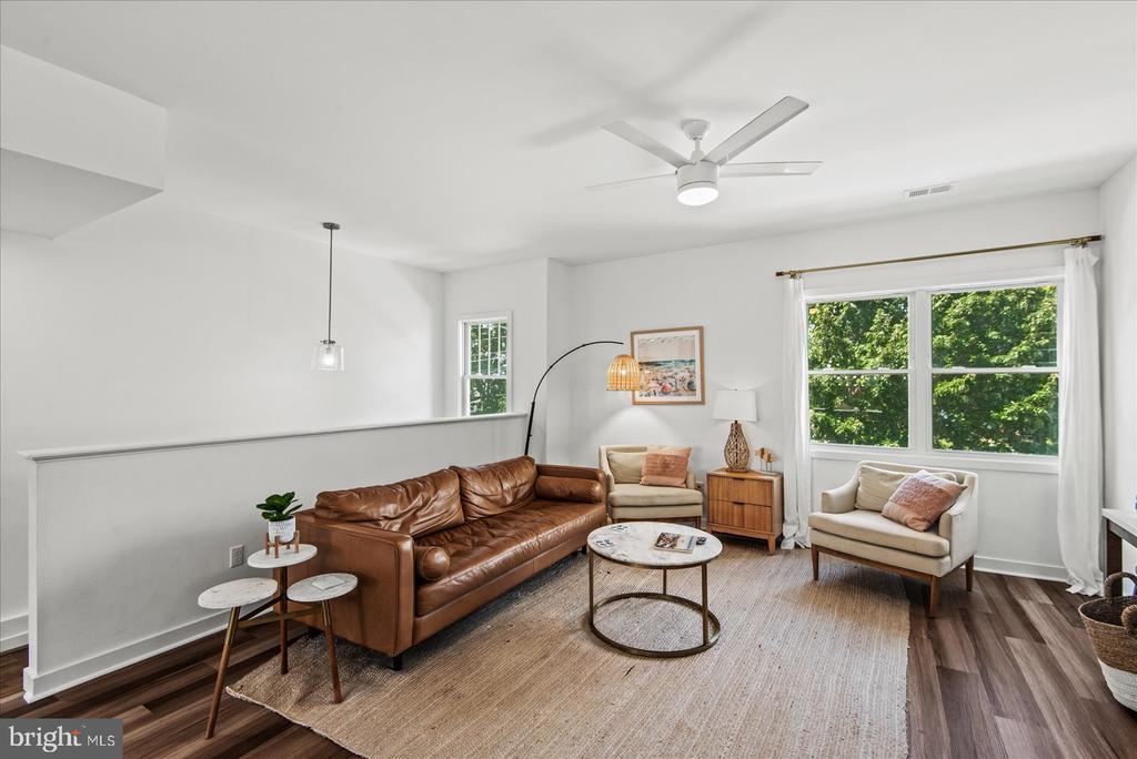 Colonial Beach, Virginia, 22443, United States, 4 Bedrooms Bedrooms, ,4 BathroomsBathrooms,Residential,For Sale,1898525